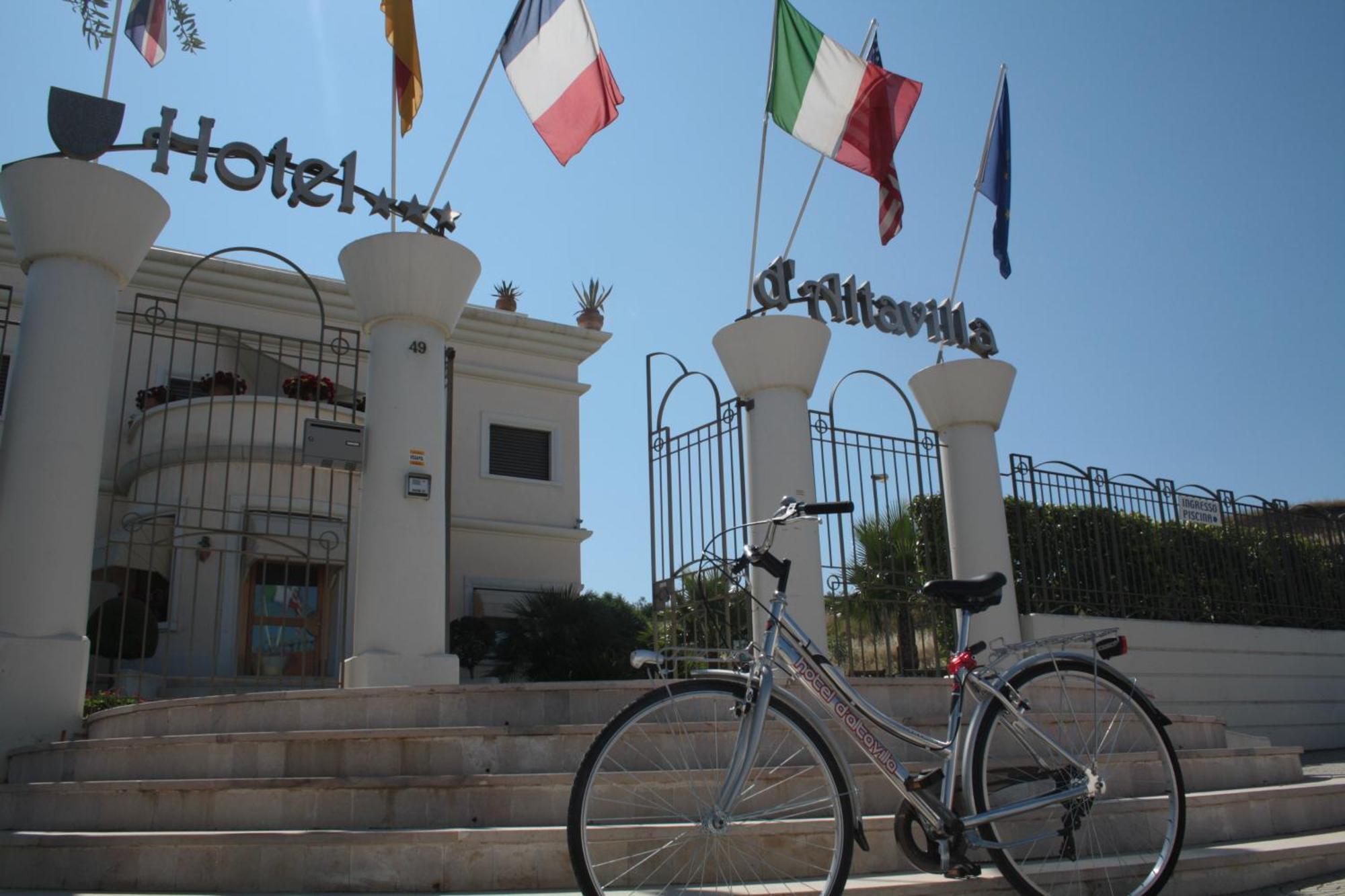 Hotel D'Altavilla Canosa di Puglia Eksteriør billede