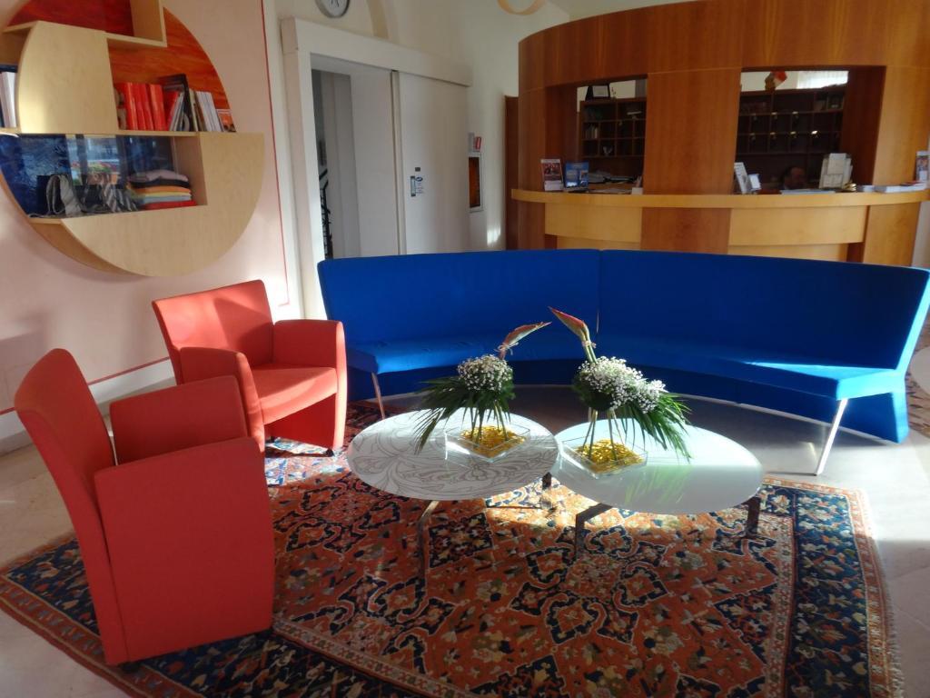 Hotel D'Altavilla Canosa di Puglia Eksteriør billede