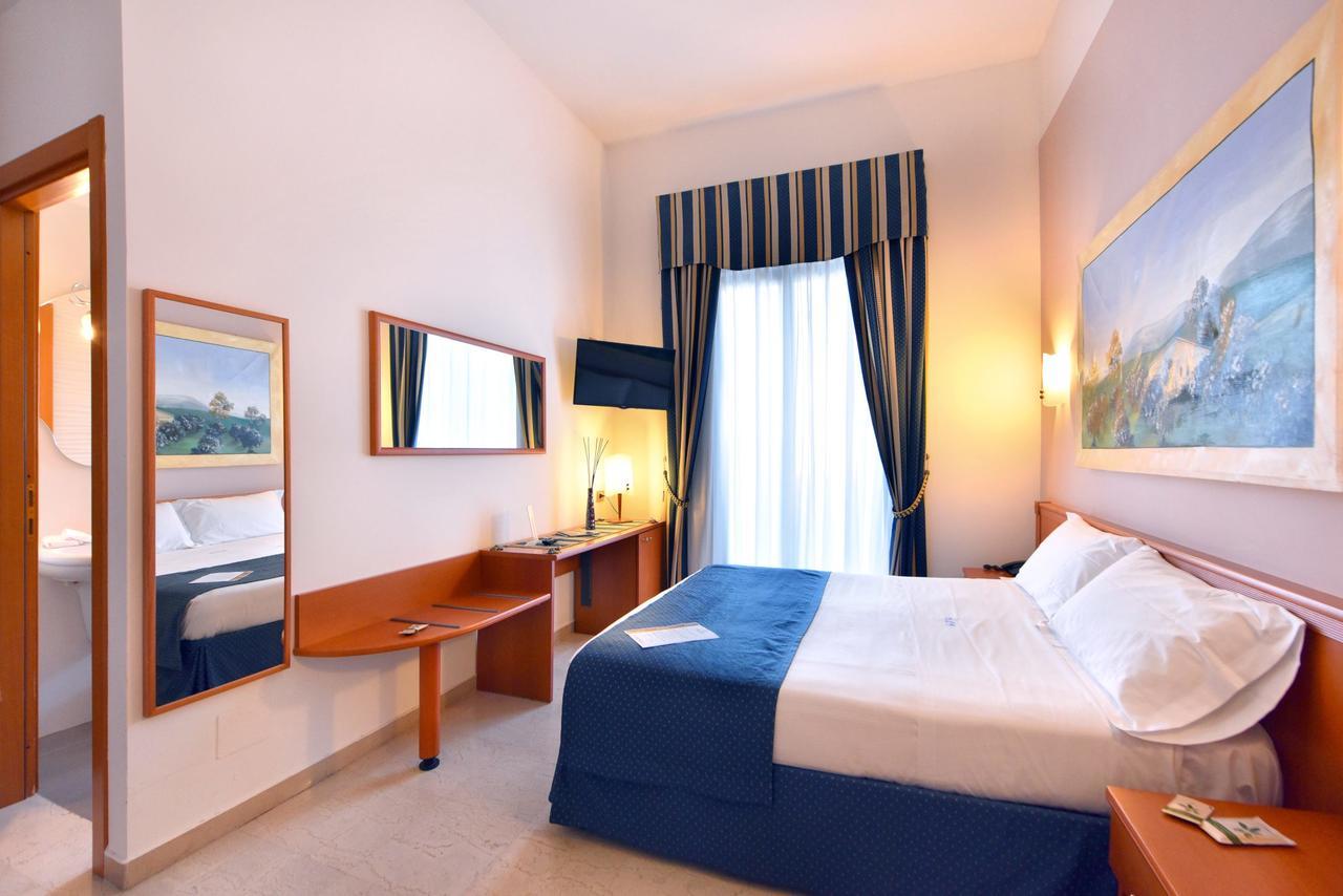 Hotel D'Altavilla Canosa di Puglia Eksteriør billede